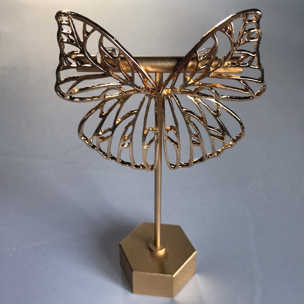 New! Gold Butterfly Earrings - Picture 5 of 13